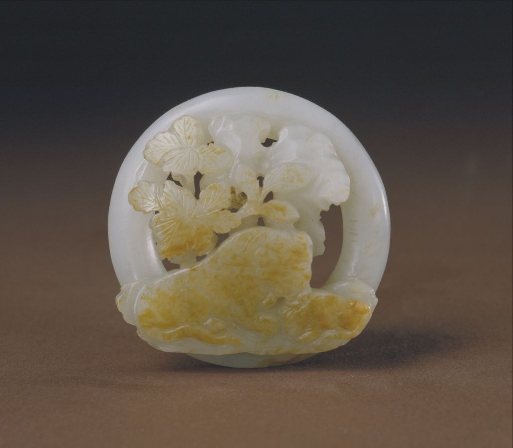 图片[1]-White jade carving double tiger ring-China Archive